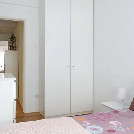 92 Campolide Apartment By Trip2Portugal-2