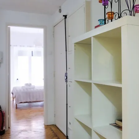 92 Campolide Apartment By Trip2Portugal-3